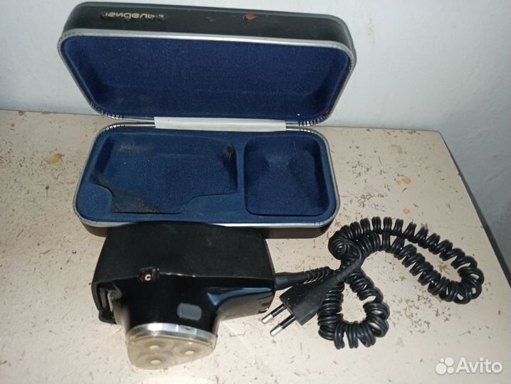 Электробритва Агидель 3