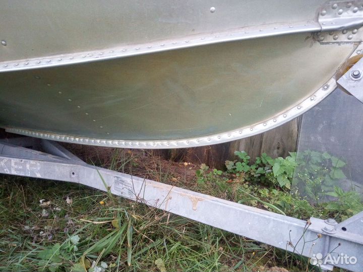 Лодка Прогресс 2М,мотор Yamaha 30, прицеп Laker