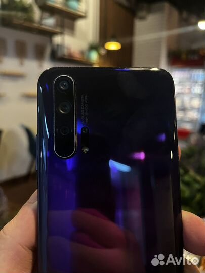 Телефон honor 20 pro