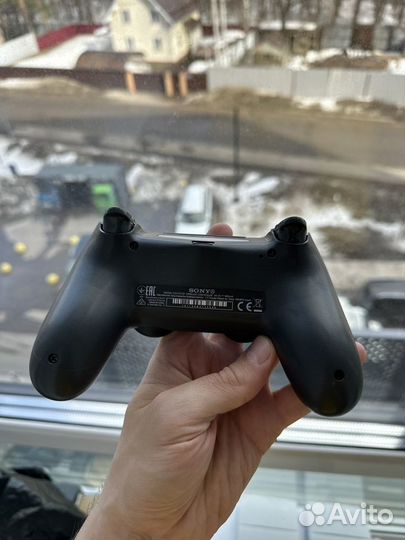 Геймпад sony dualshock 4 v2 cuh zct2e оригинал Б/У