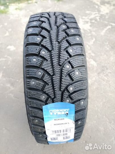 Ikon Tyres Nordman 5 195/65 R15 95