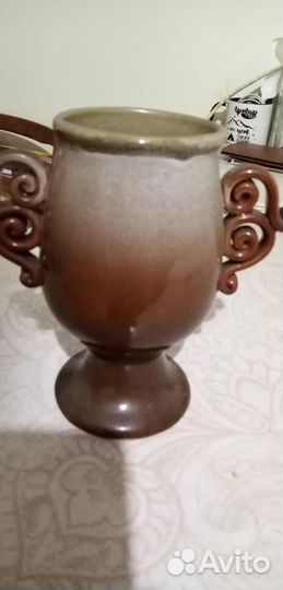 Вазочка глиняная