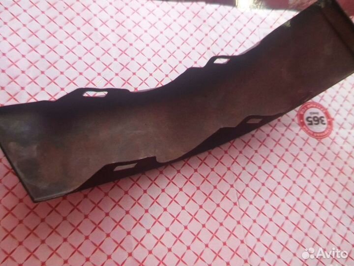 Ресничка под стоп сигнал тойота корона