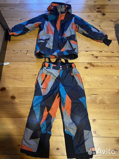 Децкий горнолыжный костюм