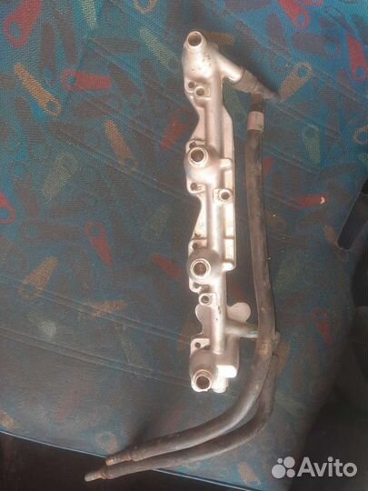 Топлевная рампа на форд2.0