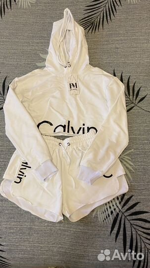 Женская одежда 42-44