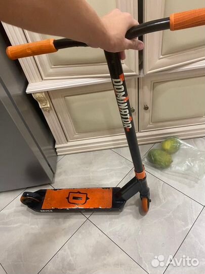 Трюковой самокат