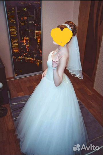 Свадебное платье