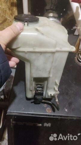 Бачок омывателя Toyota Ipsum sxm10