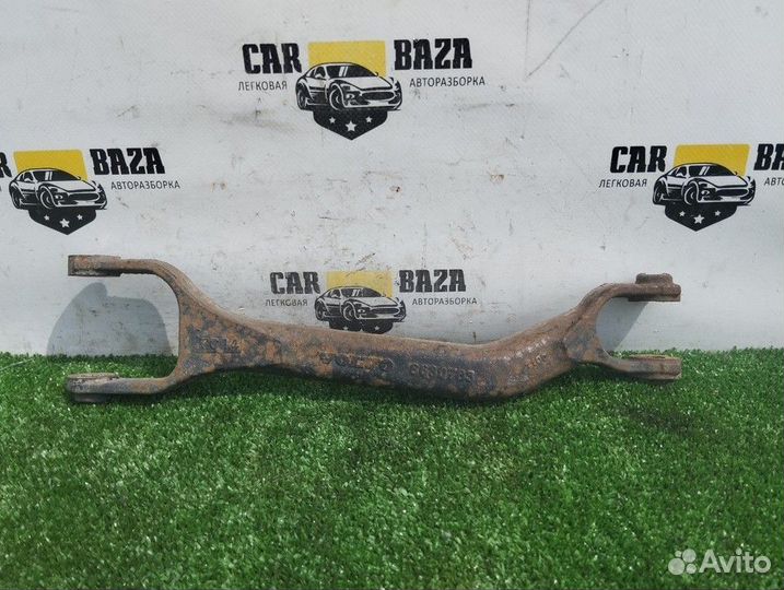 Рычаги задний продольный правый Volvo XC90