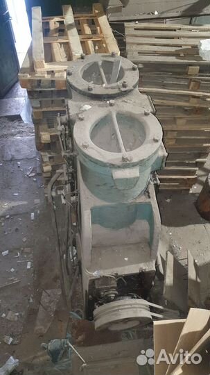 Молот кузнечный бу 1шт