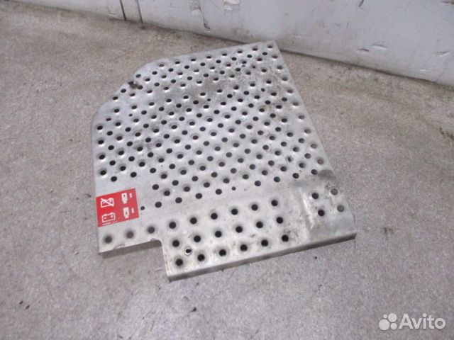 Защита глушителя (трап ) Scania 1798251