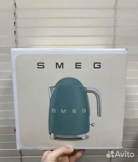 Smeg Чайник KLF03egmeu 1.7л