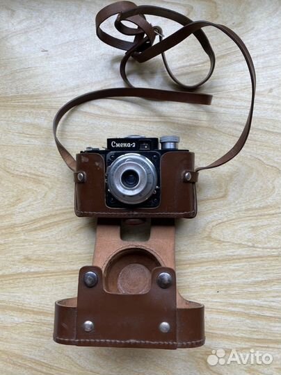 Плёночный фотоаппарат Смена-2