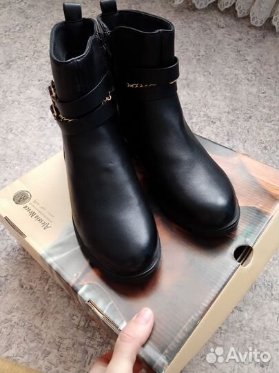 Ботинки р. 37