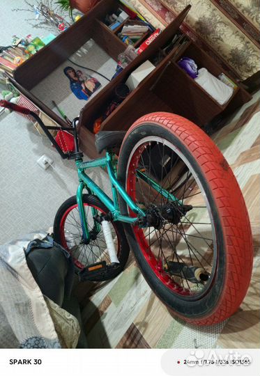 Продам трюковой велосипед бмх