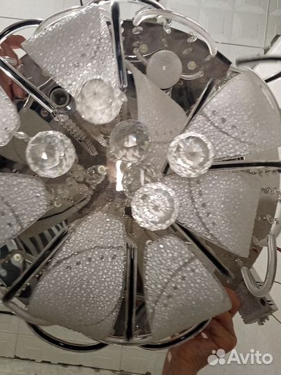 Люстра потолочная