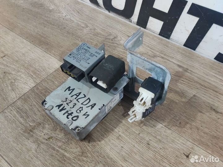 Блок управления abs в сборе Mazda 323 Familia BH