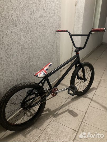 Трюковой велосипед bmx