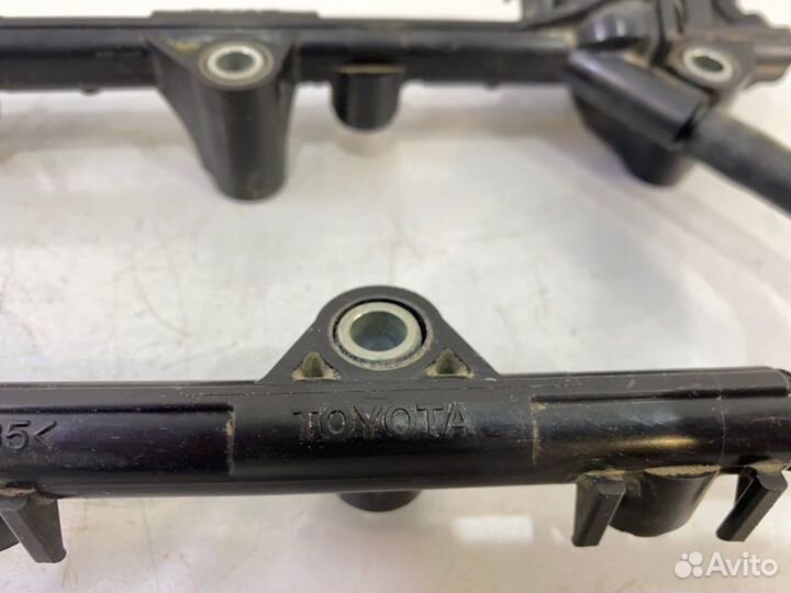 Топливная рейка Toyota Camry XV50 2GR-FE 2013