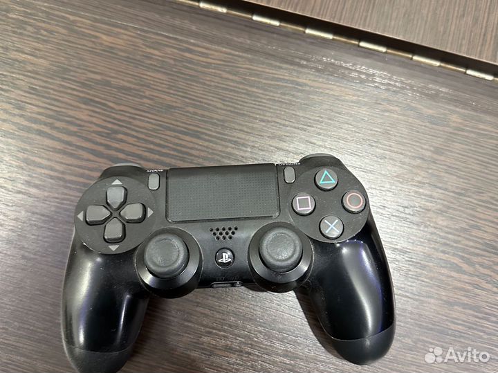 Джойстик ps4