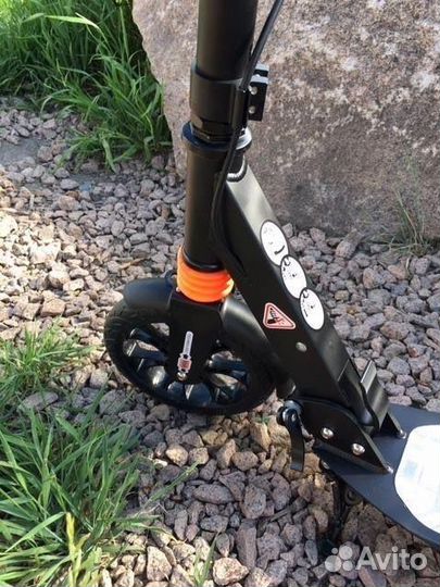 Самокат Urban Scooter/колеса с протектором/новый