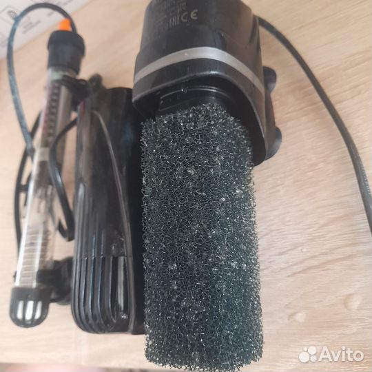 Фильтр и обогреватель для аквариума