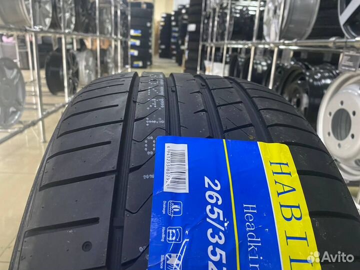 Habilead HF330 265/35 R18 97Y