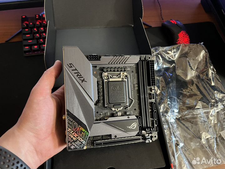 Asus ROG Strix Z390-i Gaming