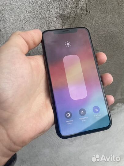 iPhone Xs, 64 ГБ