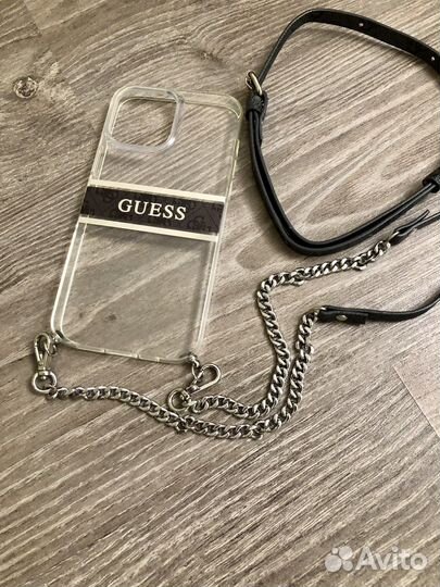 Чехол на iPhone 13 Pro Max с цепочкой кроссбоди