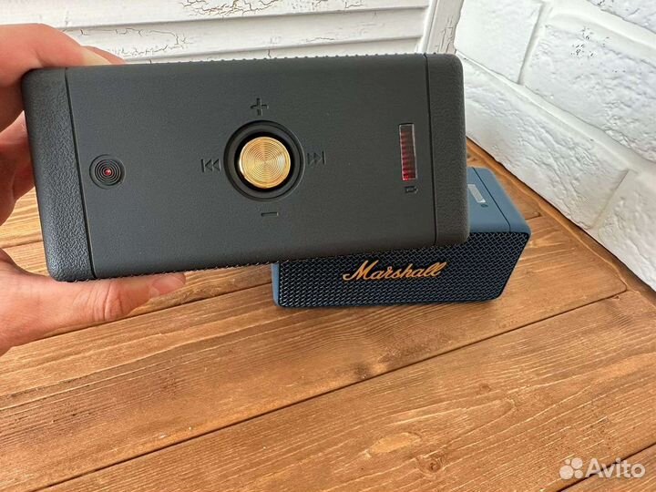 Колонка Marshall Emberton