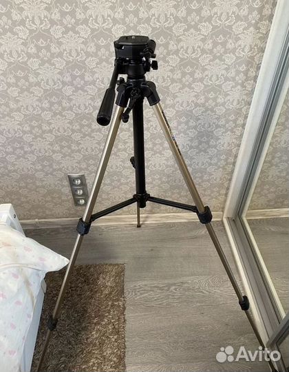 Nikon D90 комплект
