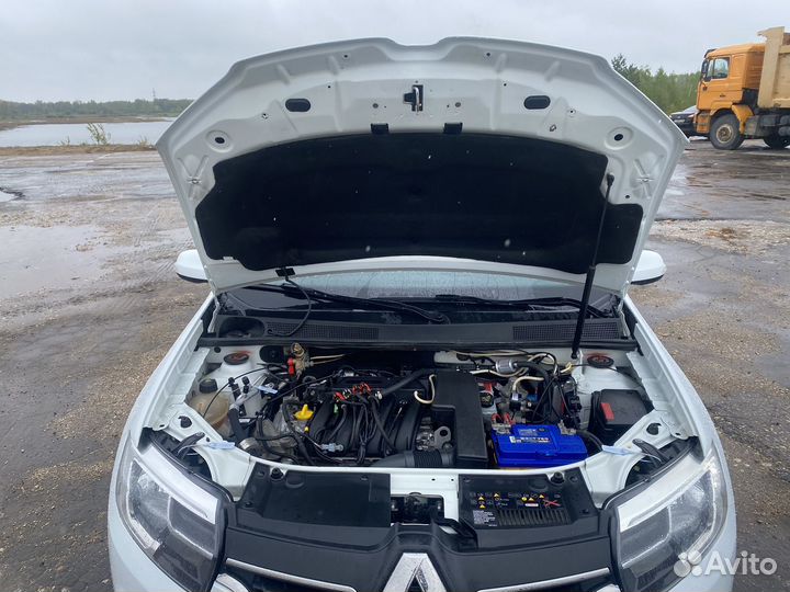 Renault Logan 1.6 AT, 2021, 112 000 км