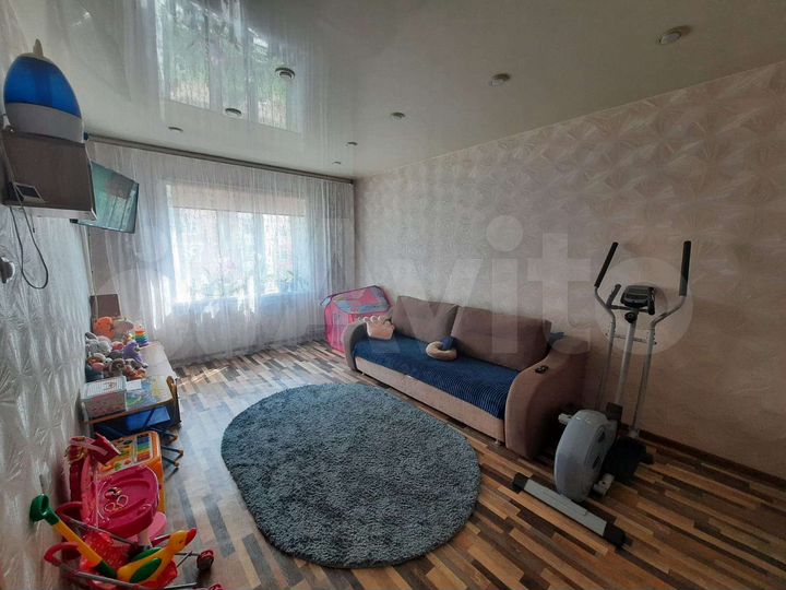 2-к. квартира, 58 м², 1/9 эт.