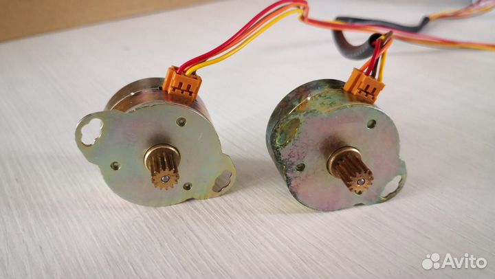 Шаговый двигатель Minebea Astrosyn 15BA