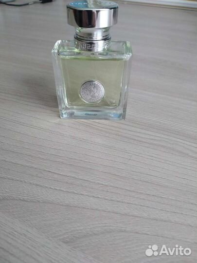 Туалетная вода женская versace