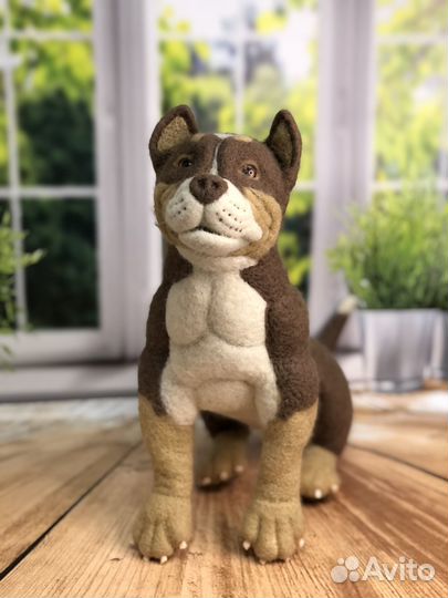 Стаффорд. игрушка из шерсти