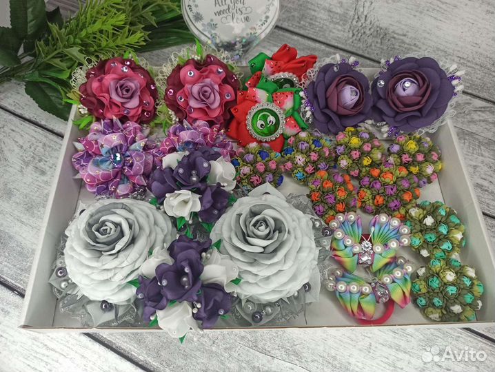 Бантики, броши, заколки, ободки ручной работы