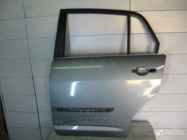 Дверь задняя левая Ниссан Тиида