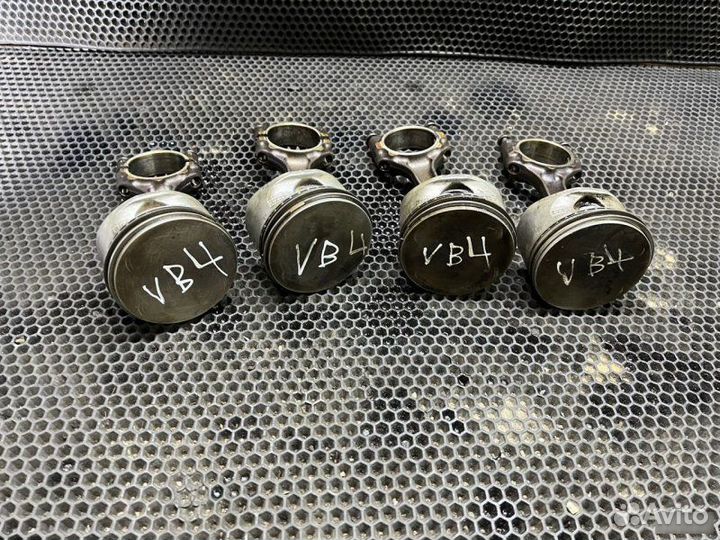 Шатун поршень Opel Vectra B Z16XE