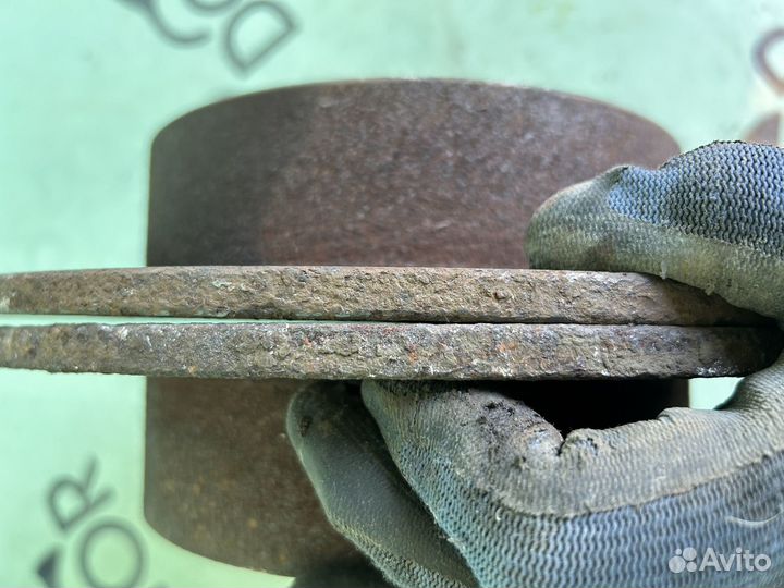 Диски тормозные задние toyota rav 4 xa20