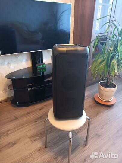 Портативная колонка