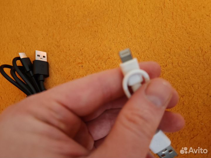 Провода зарядки Айфон и Андроид
