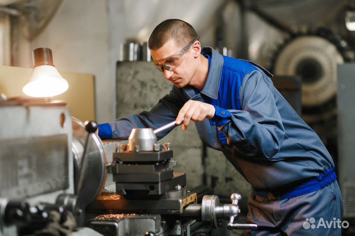 Слесарь-ремонтник оборудования