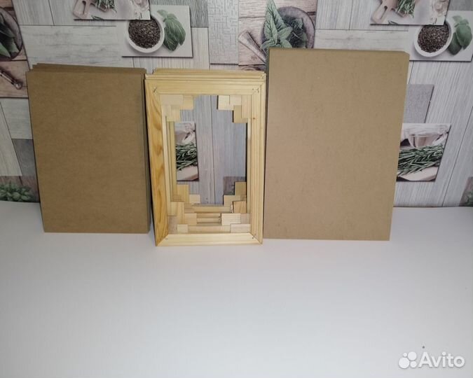 Подрамники и картон для холста 20х30 и 25х35 б/у