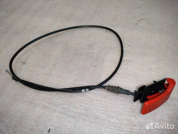 Ручка открывания капота с тросиком Mercedec W205