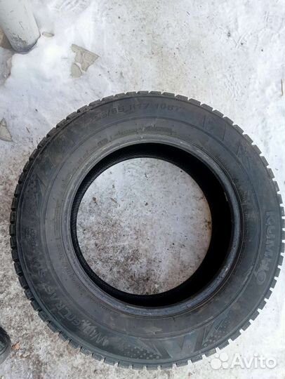 Kumho WinterCraft SUV Ice WS31 235/65 R17