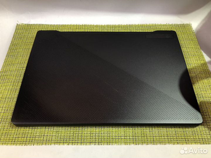 Asus rog zephyrus g14