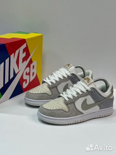 Кеды Nike SB Dunk Low